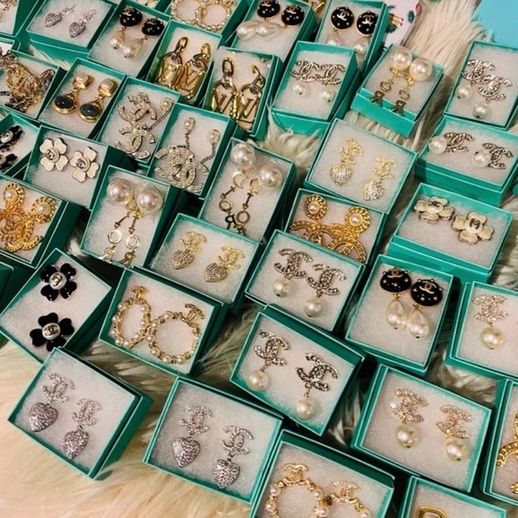 🔥FREE SHIPPING FASHION JEWELRY🔥 - Picture 4 of 5